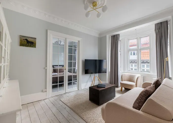 Apartment Super 2br In Old Town Copenhagen